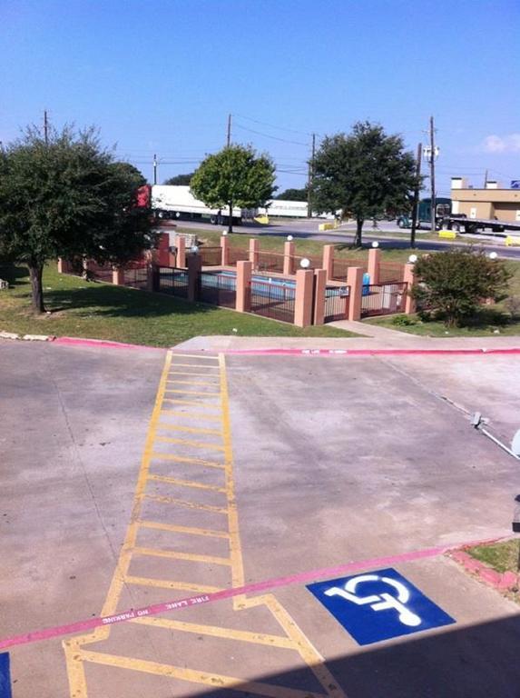 Express Inn Dallas Exterior foto